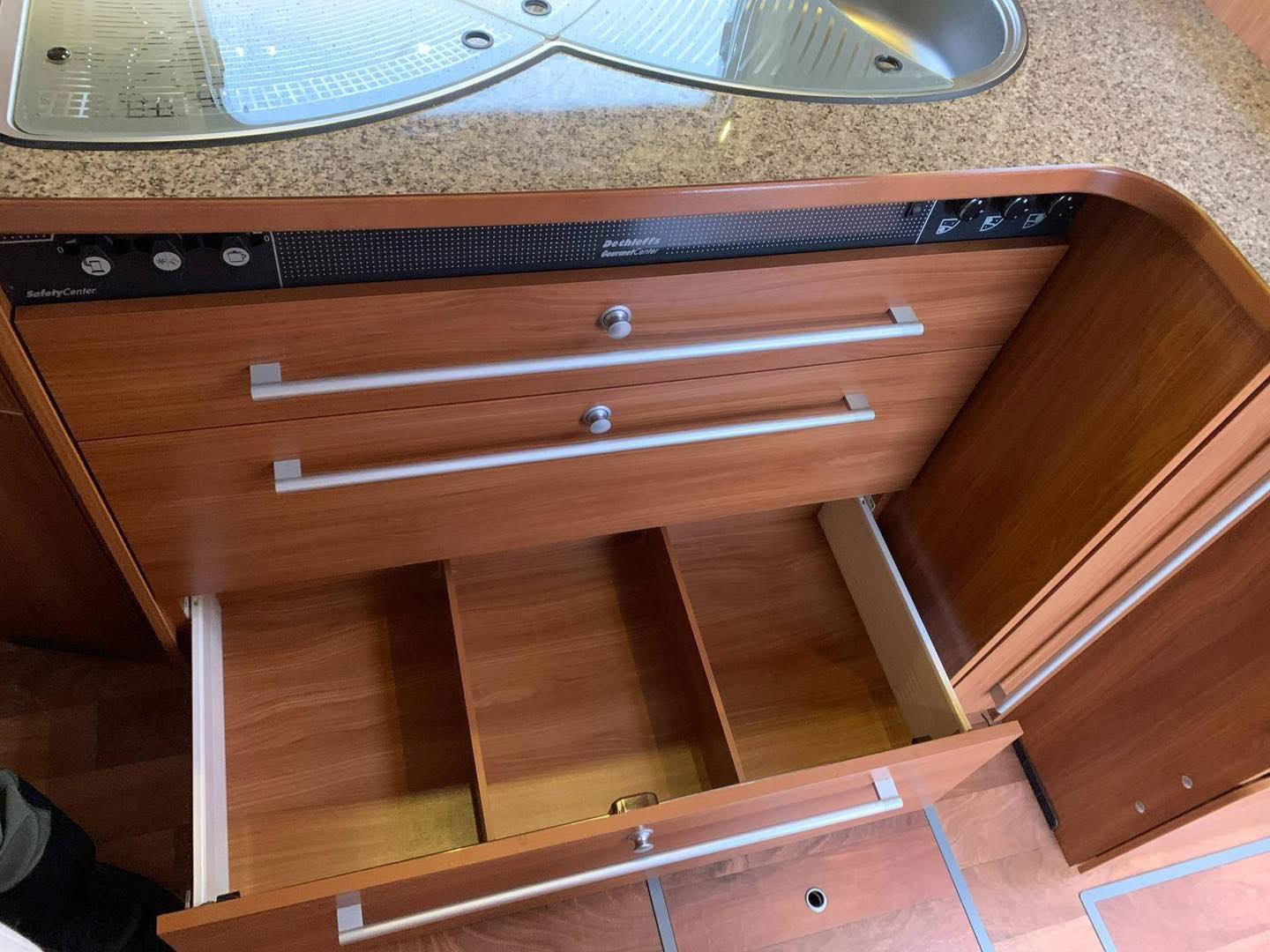 CAMPING CAR Dethleffs Esprit T 7090 ALDE