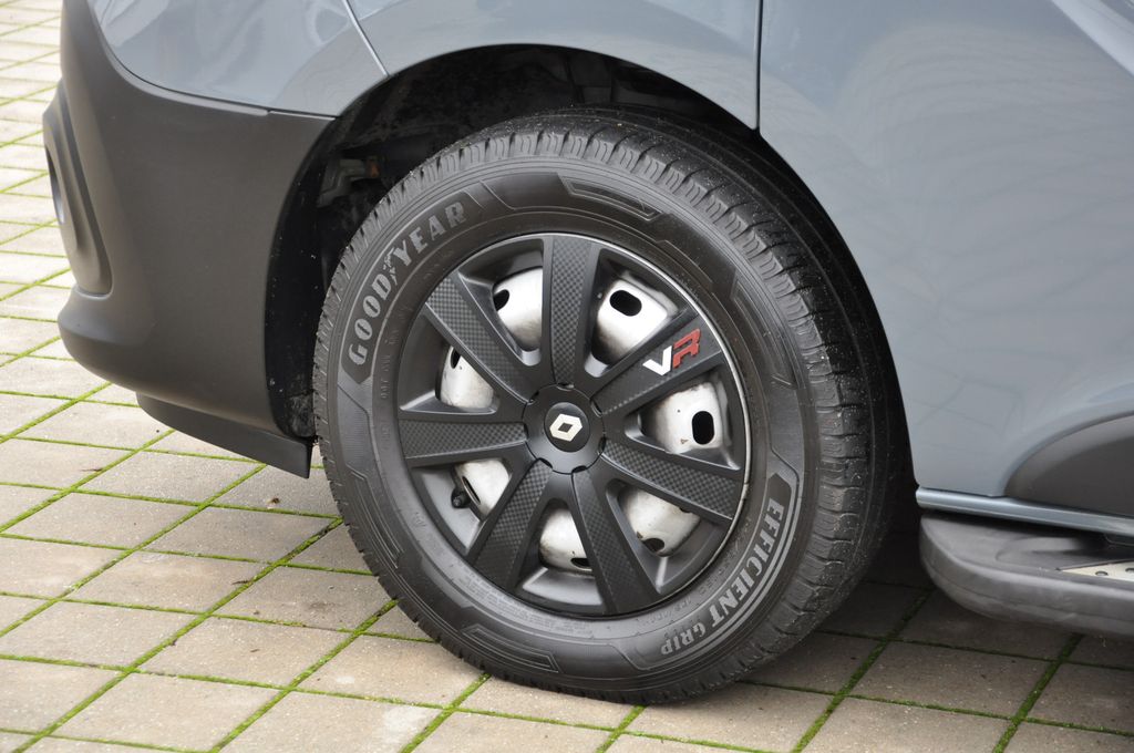 Renault Trafic 2.0 dCi L1H1