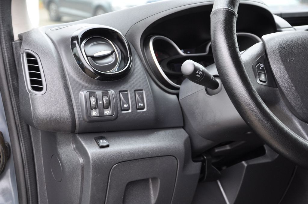 Renault Trafic 2.0 dCi L1H1