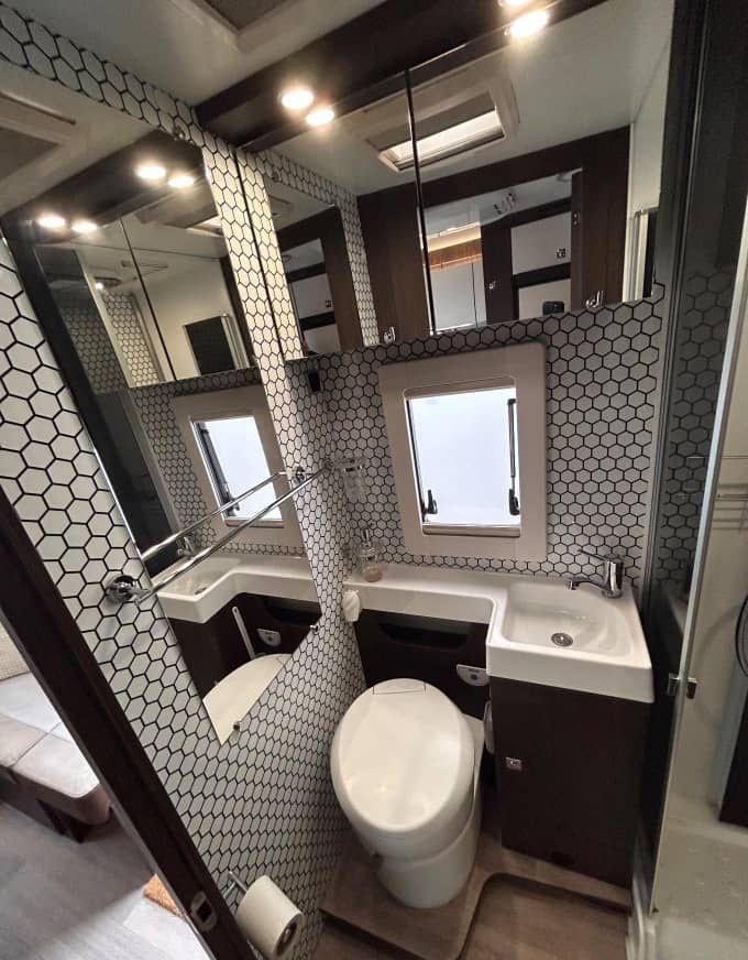 Camping car Benimar Tessoro 442