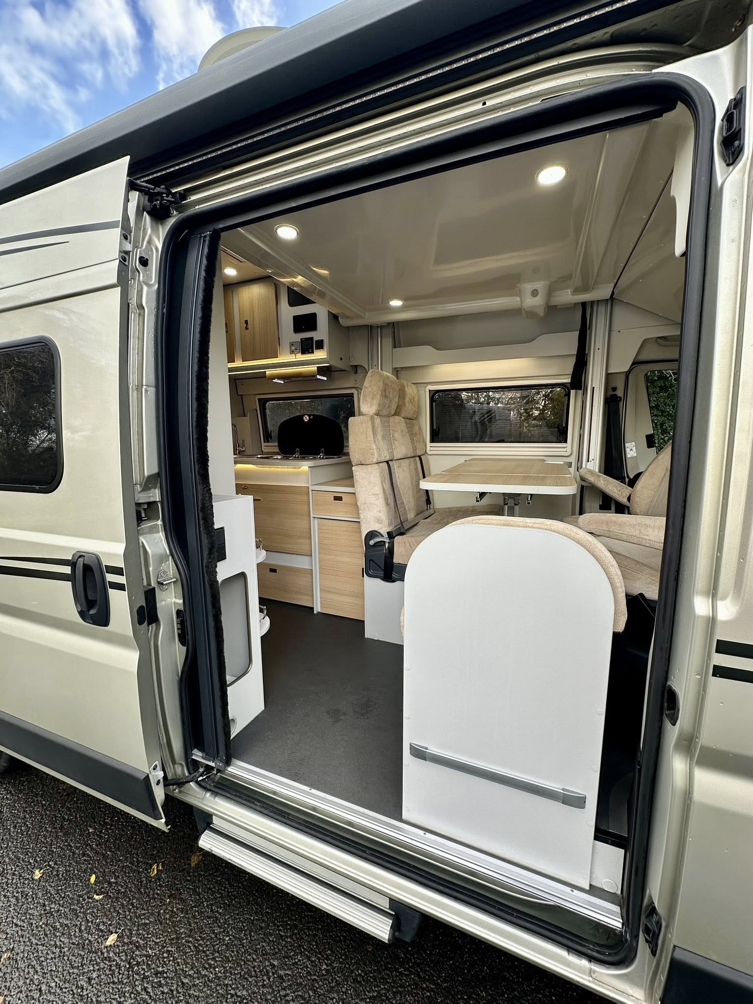 VAN Fiat Ducato 2.3 Multijet
