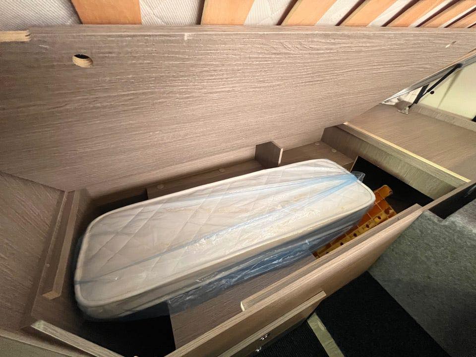 Van Aménagé Challenger VANY V217