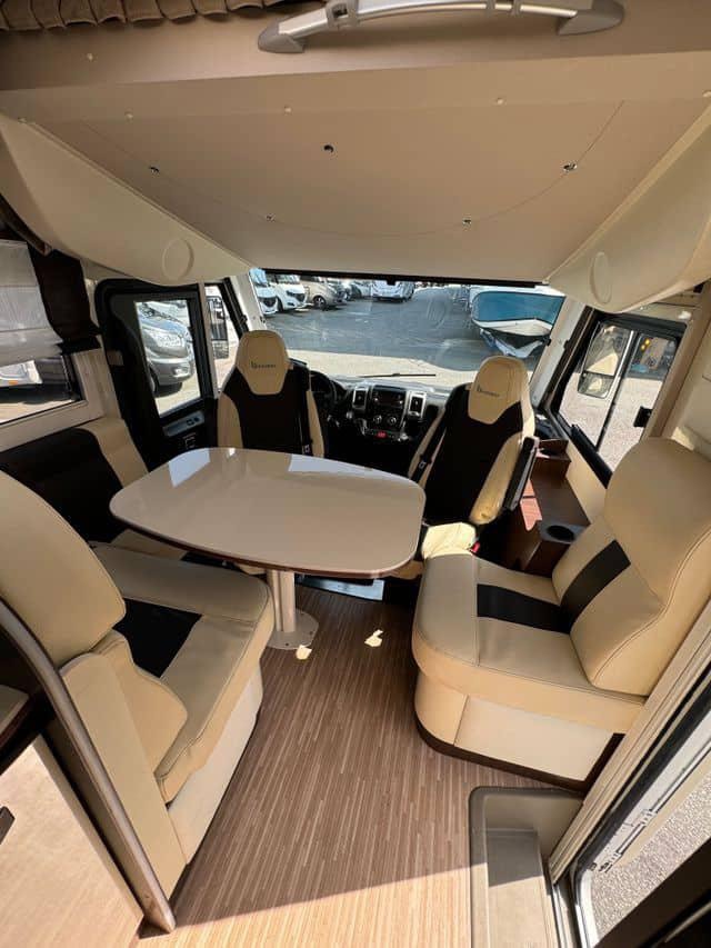 Camping car Benimar Aristeo