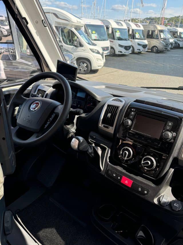 Camping car Benimar Aristeo