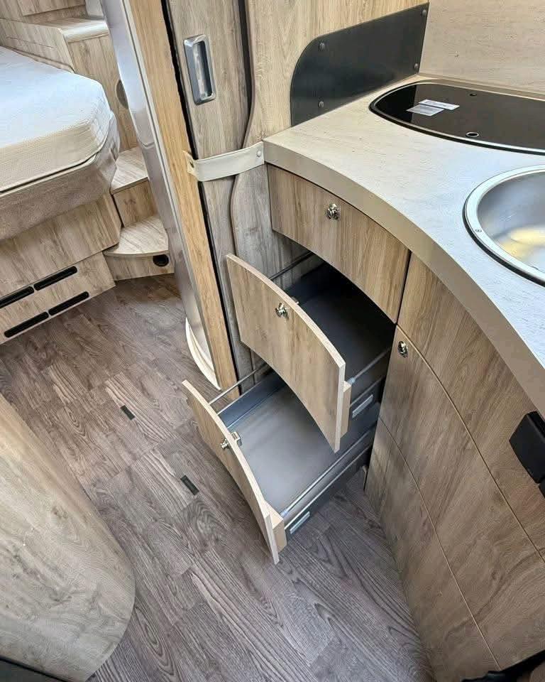 Camping Car Eura Mobil Integral Line