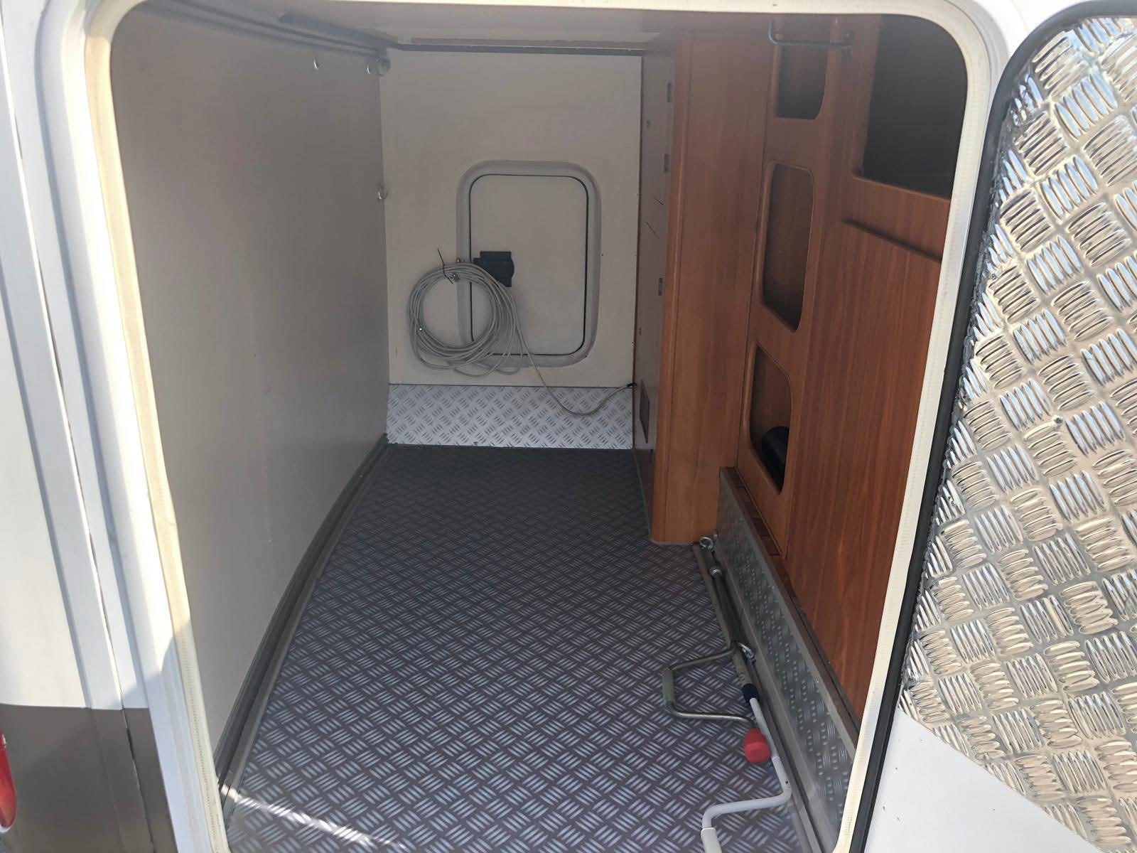 Camping car Hobby T 500 GESC