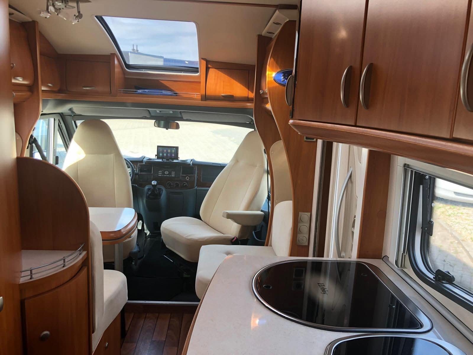 Camping car Hobby T 500 GESC