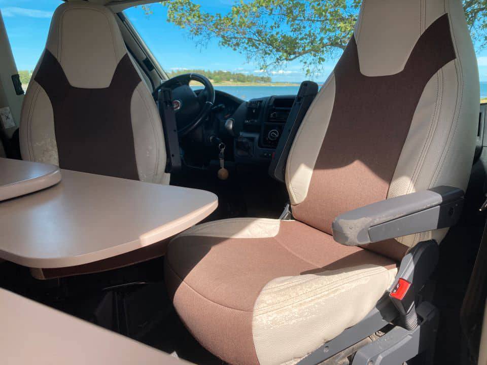 Fourgon ROLLER TEAM LIVINGSTONE 5