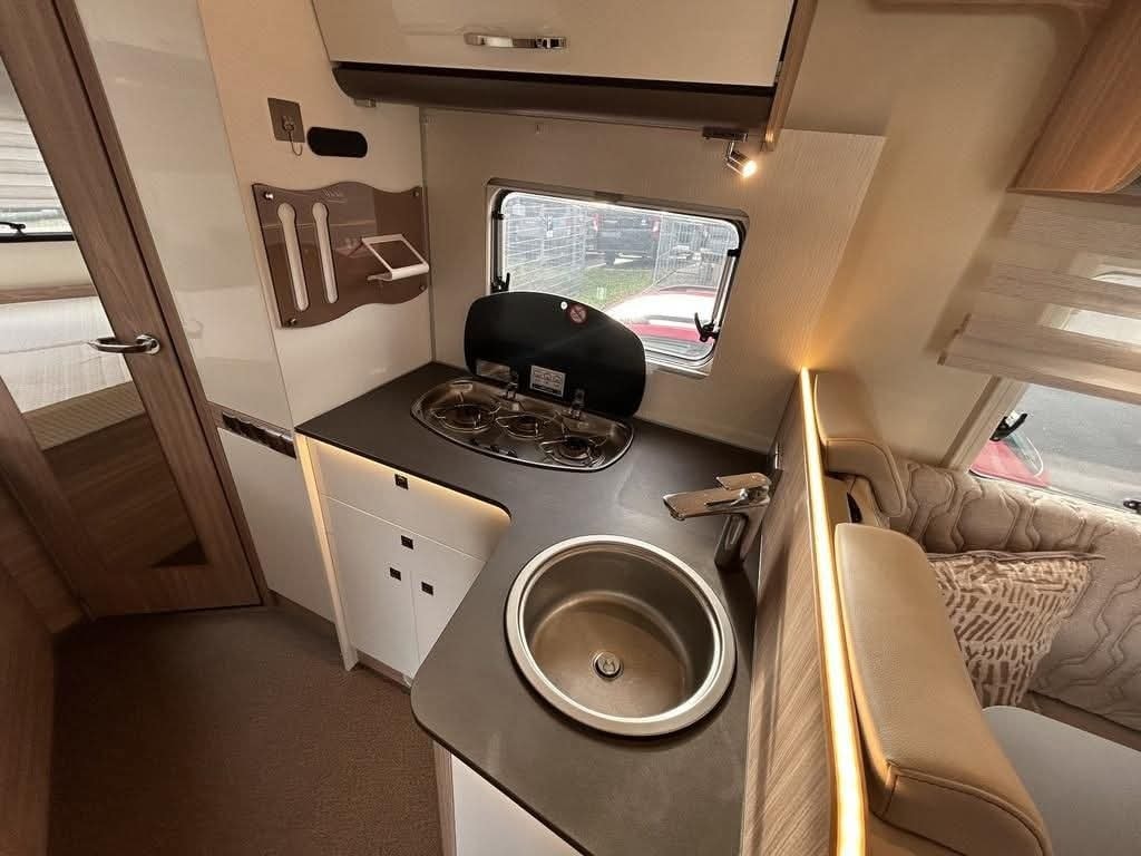 Camping Car Bürstner Limited T 727 G