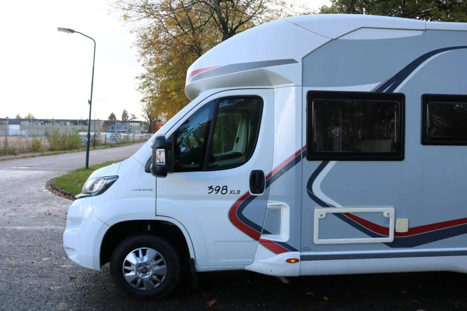 Camping car CHallenger Graphite 398 XLB