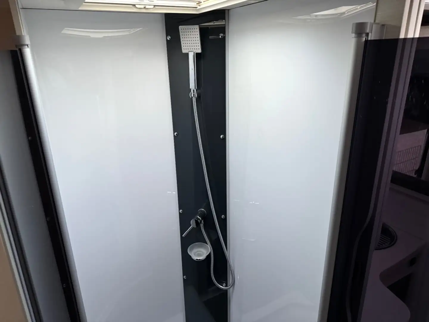 Camping car CHallenger Graphite 398 XLB