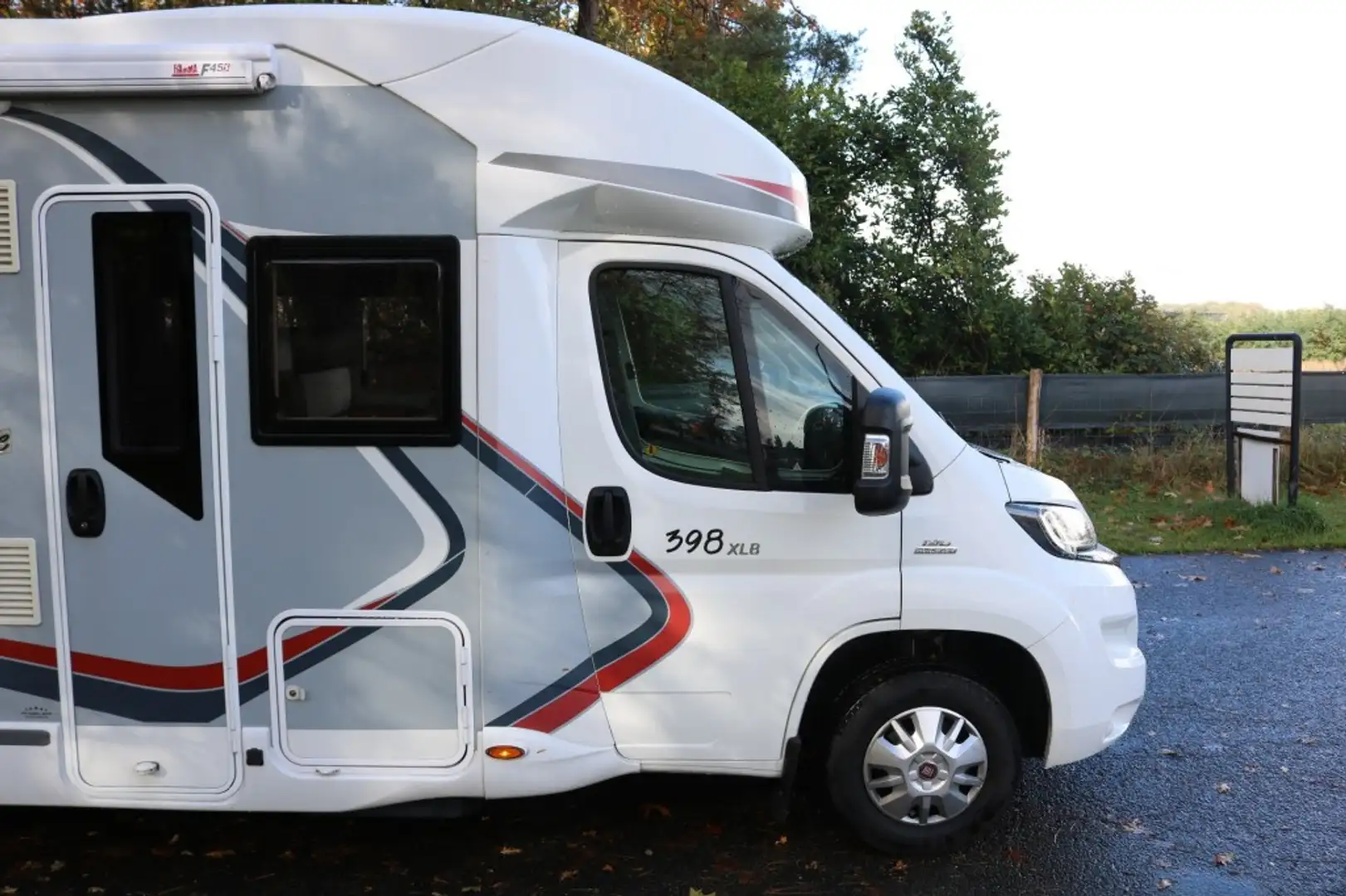 Camping car CHallenger Graphite 398 XLB