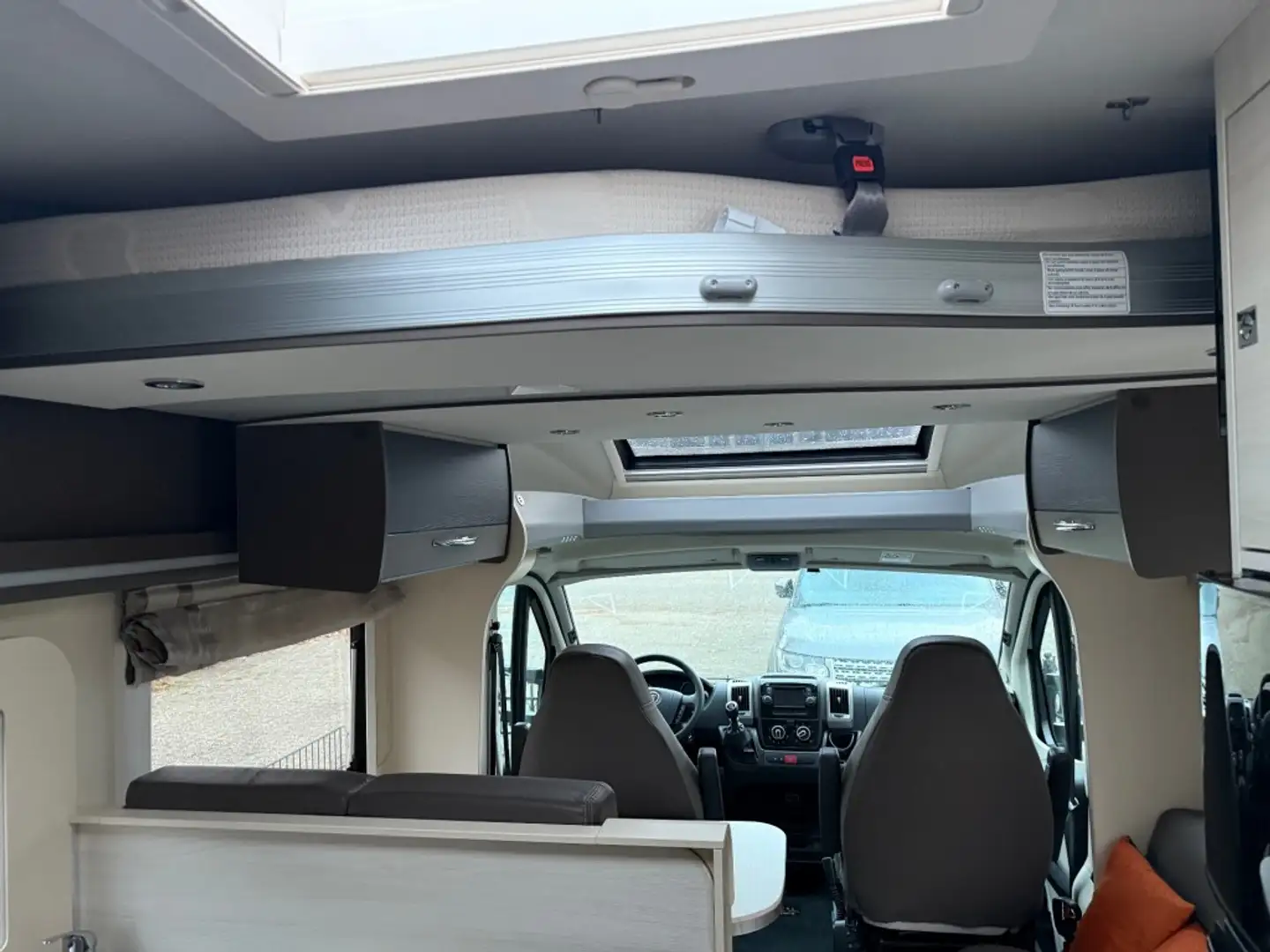 Camping car CHallenger Graphite 398 XLB