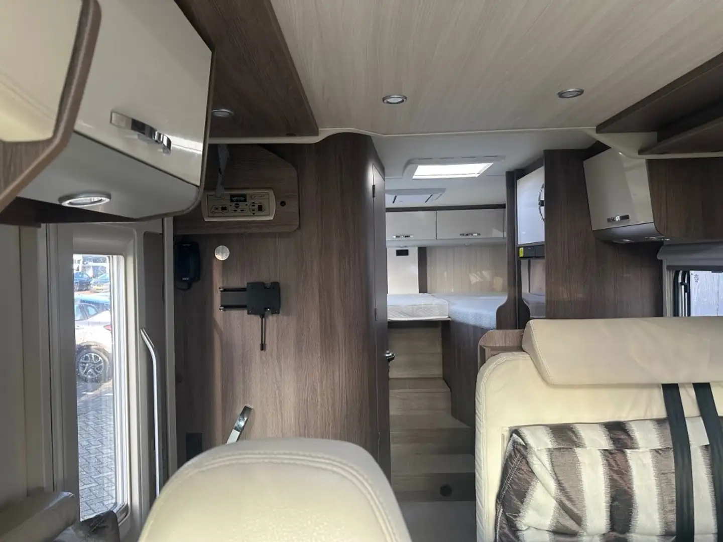 Camping car Bürstner Ixeo Time