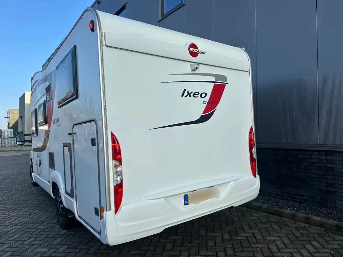 Camping car Bürstner Ixeo Time