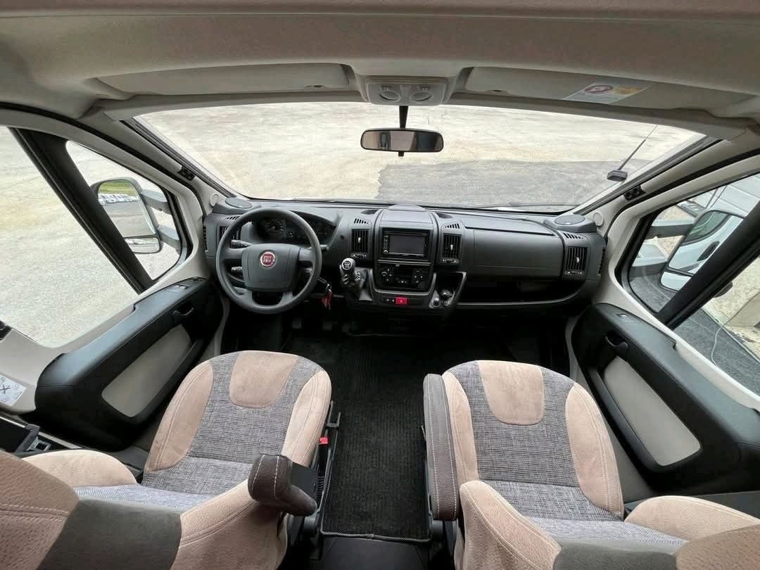 Camping car Dethleffs Magic Edition T 7151