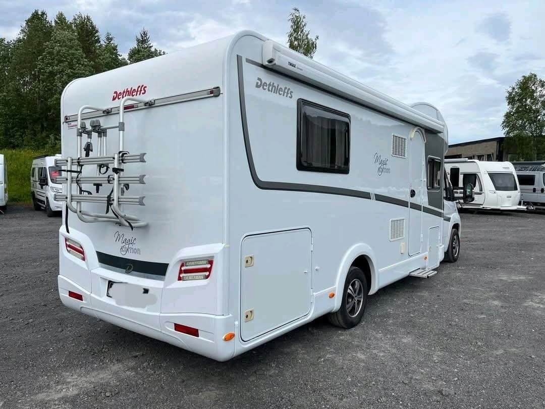 Camping car Dethleffs Magic Edition T 7151