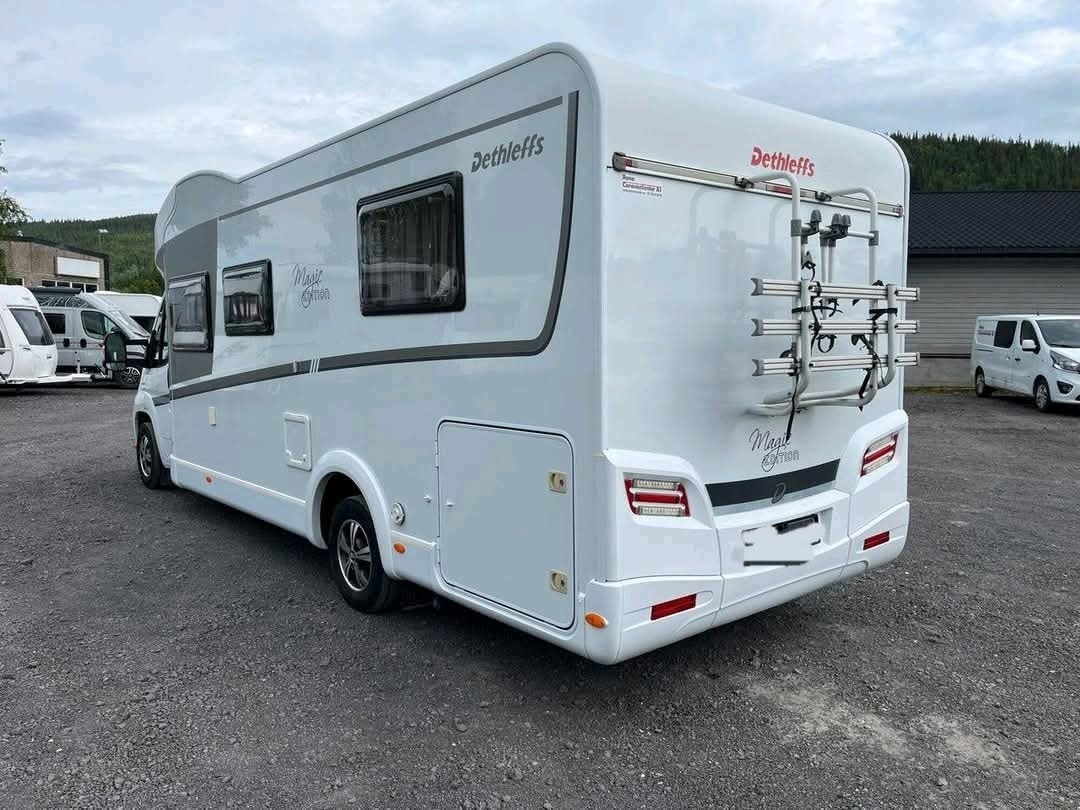 Camping car Dethleffs Magic Edition T 7151