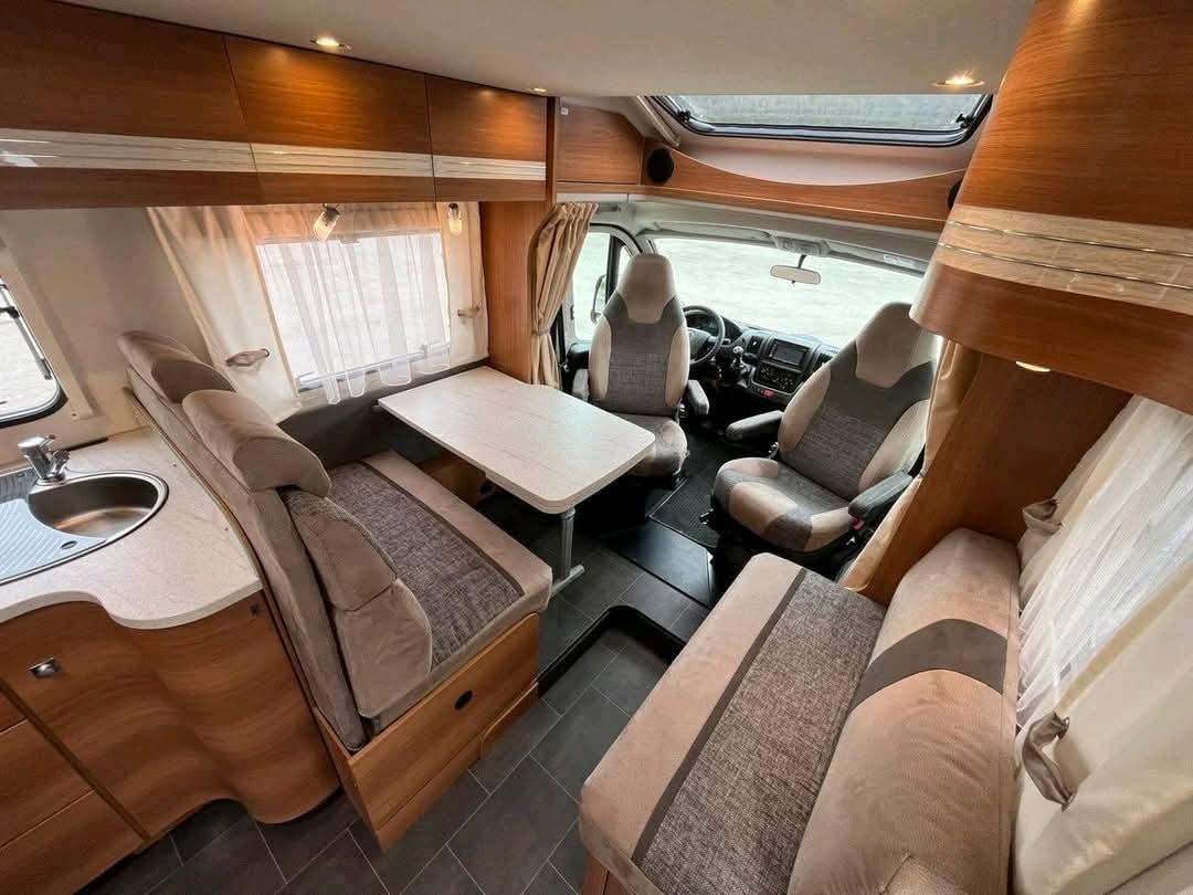 Camping car Dethleffs Magic Edition T 7151