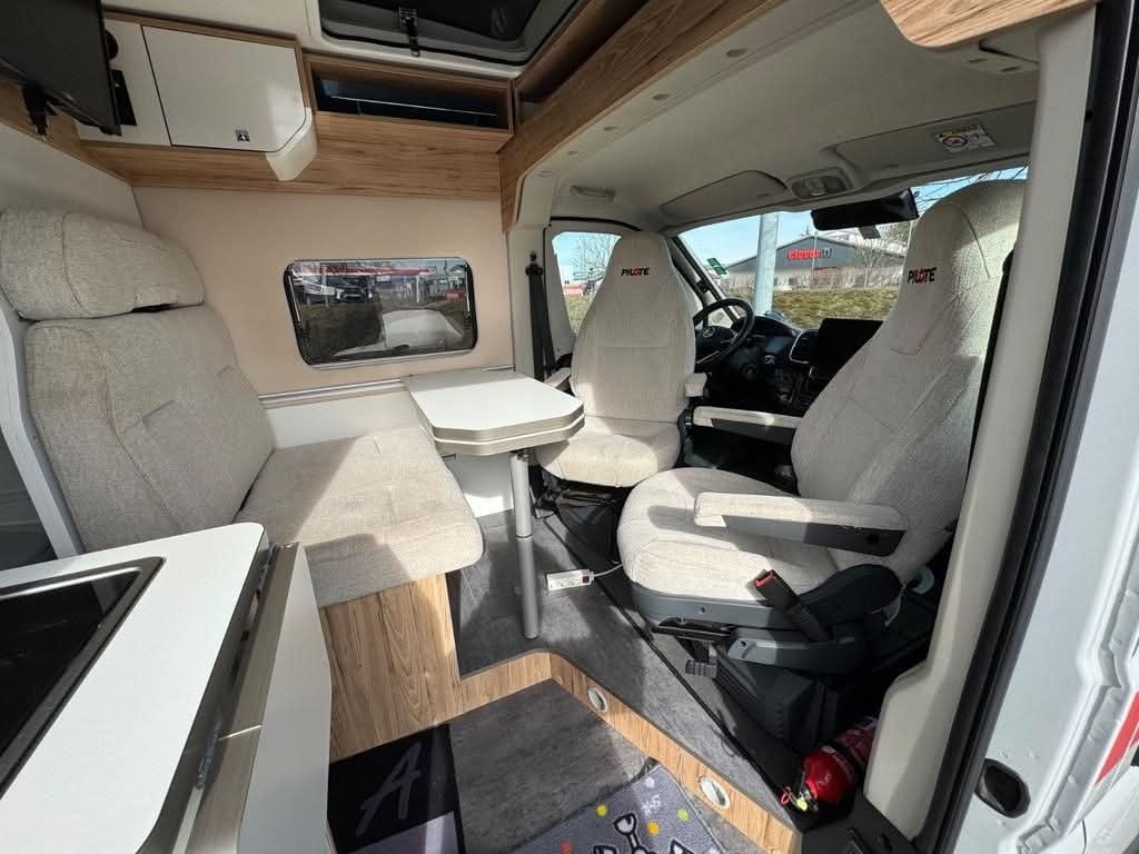 Fourgon Fiat Pilote V 600 G