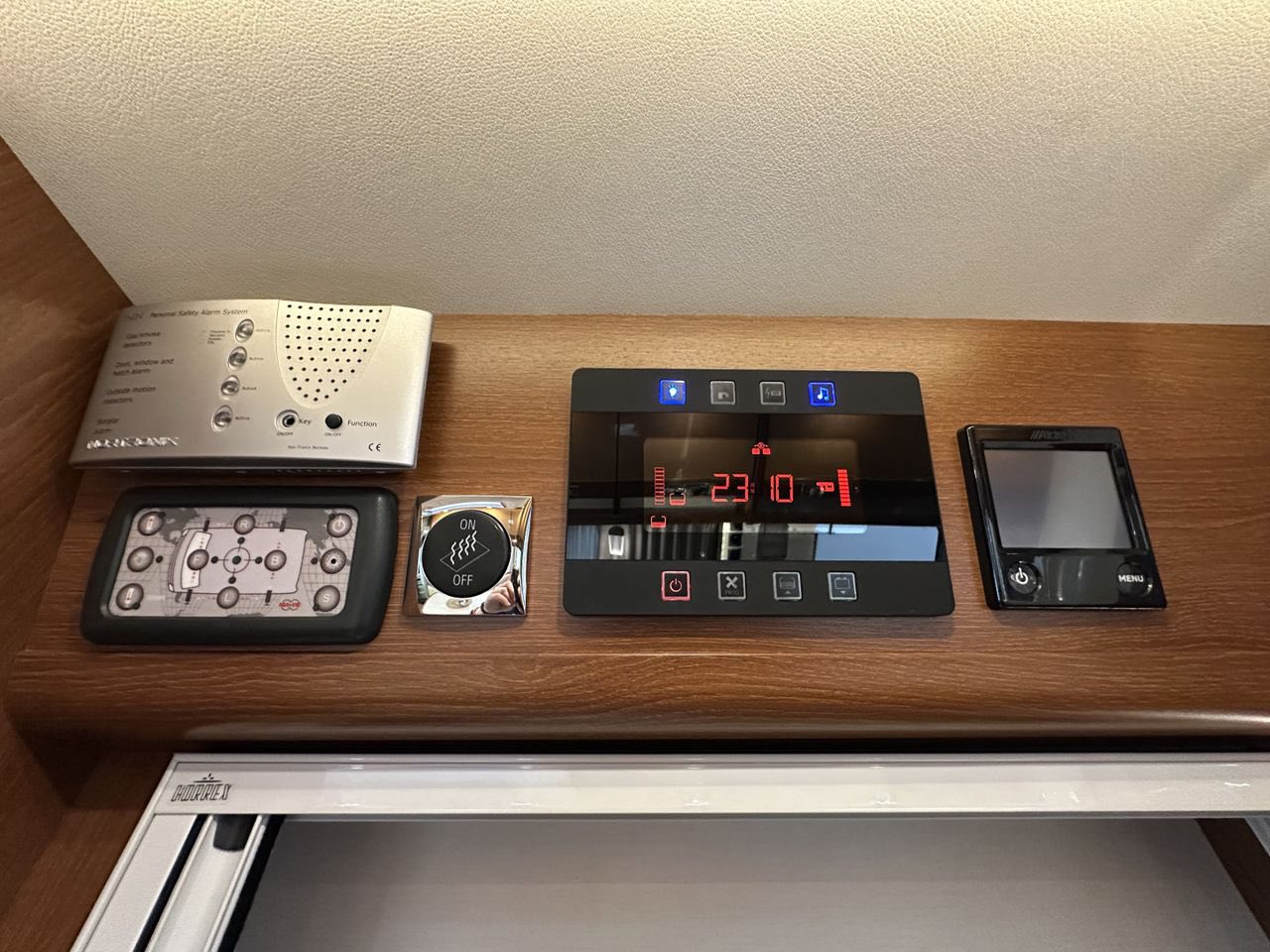 Camping Car Rapido 10000 DFH