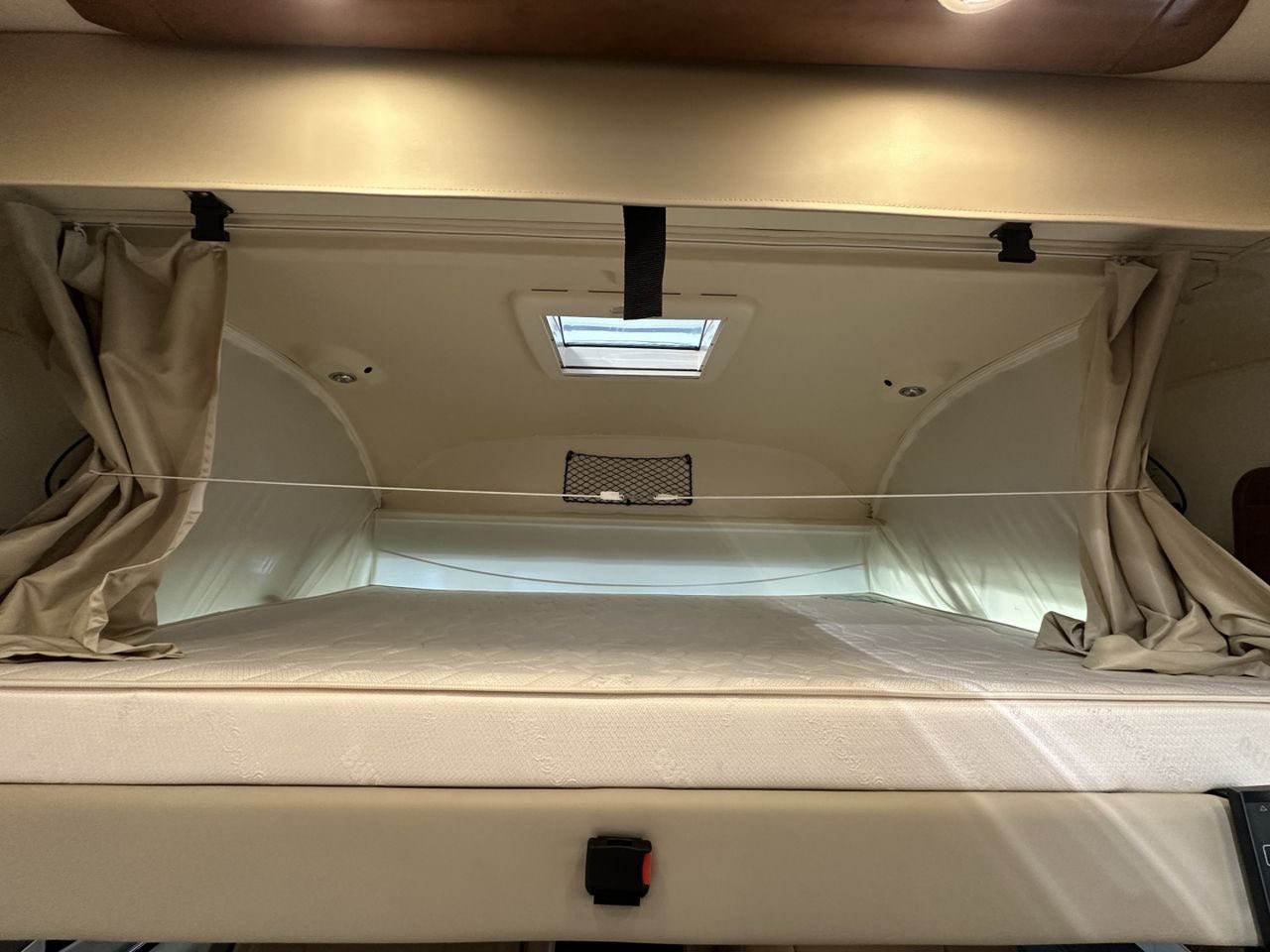 Camping Car Rapido 10000 DFH