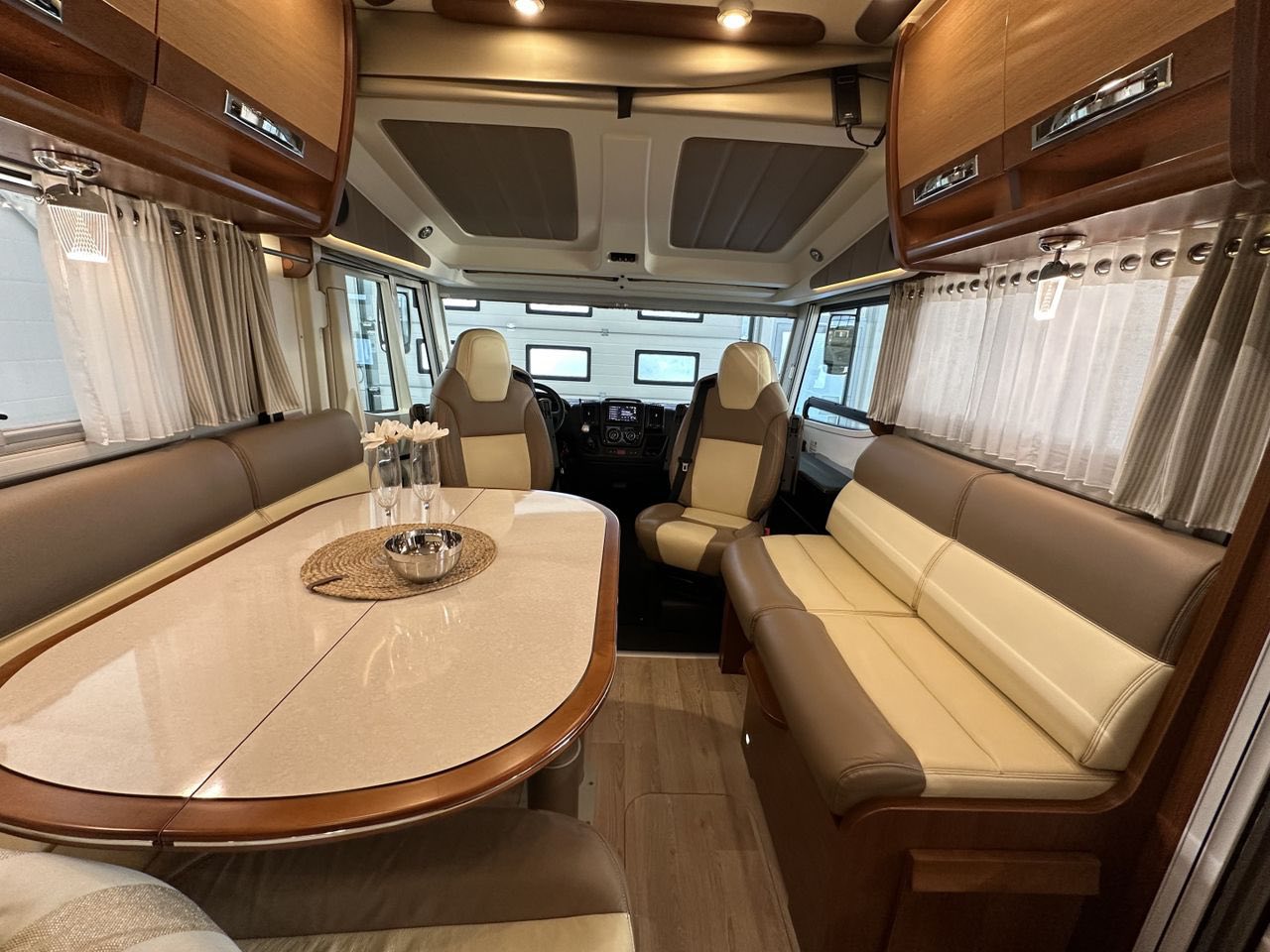 Camping Car Rapido 10000 DFH