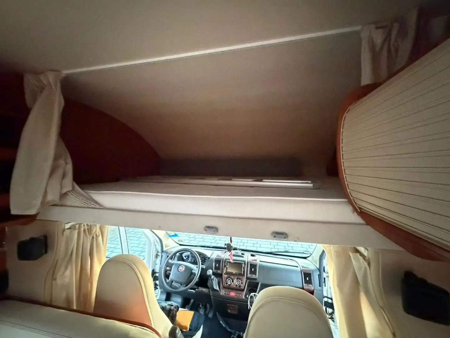 Camping car PLA Plasy Life 471