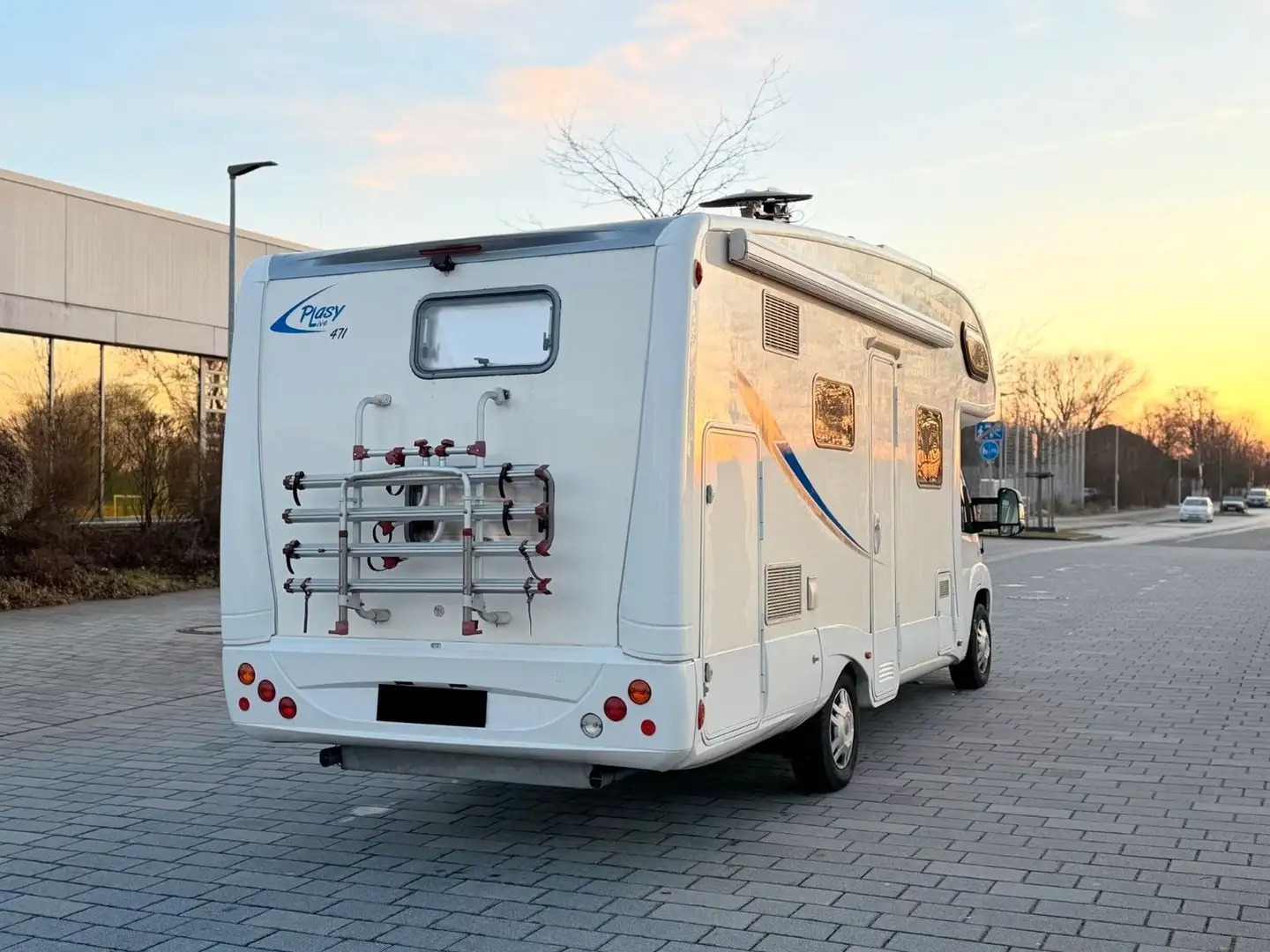 Camping car PLA Plasy Life 471