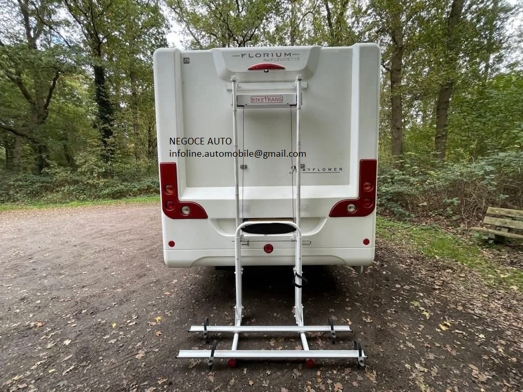 Camping car Fleurette Florium Fleur de Mai 70 LD