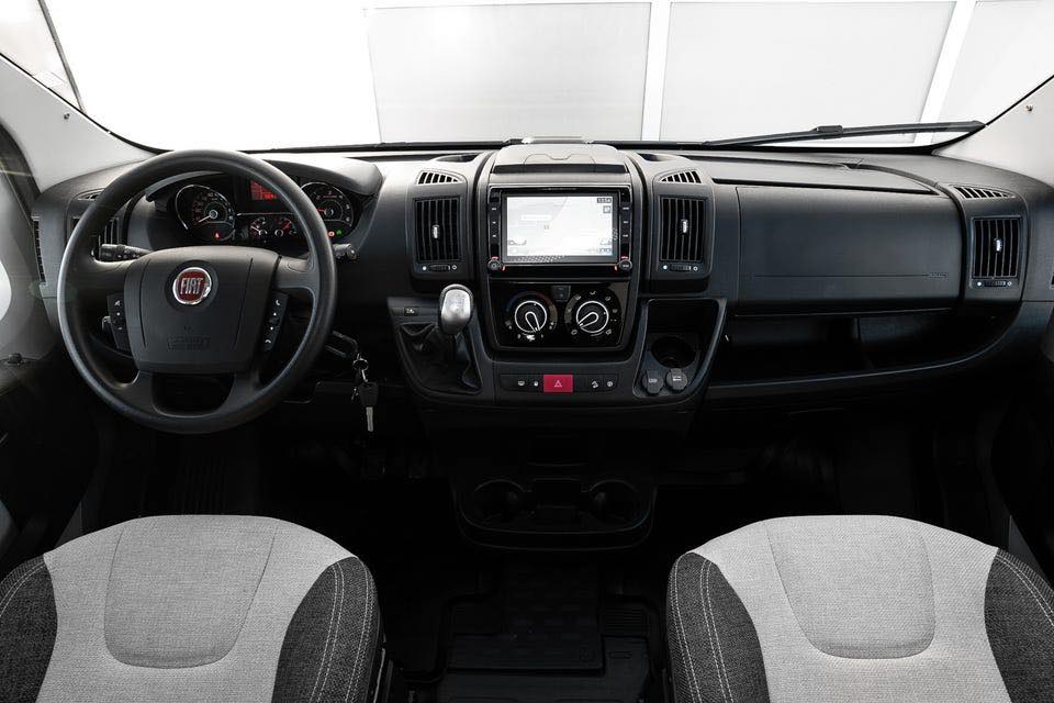 Camping Car Weinsberg CaraSuite