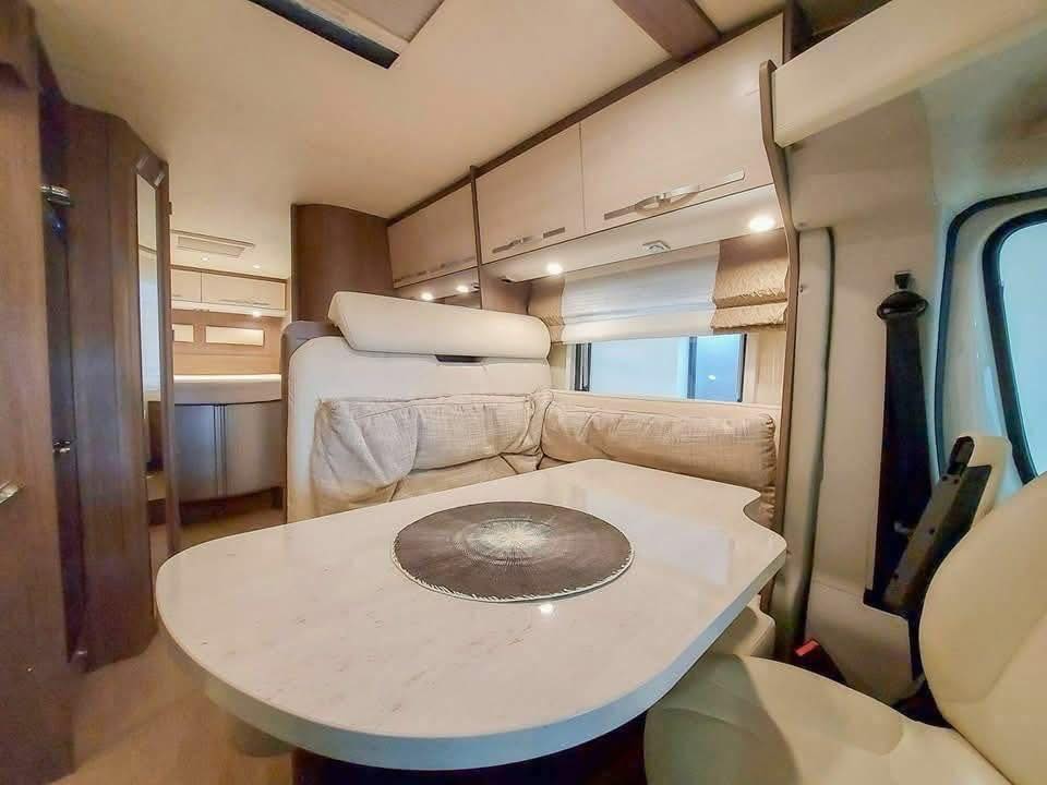 Camping car Bürstner Lians Time T 740