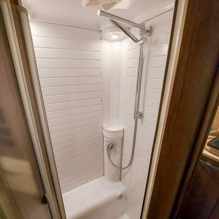 Camping car Bürstner Lians Time T 740