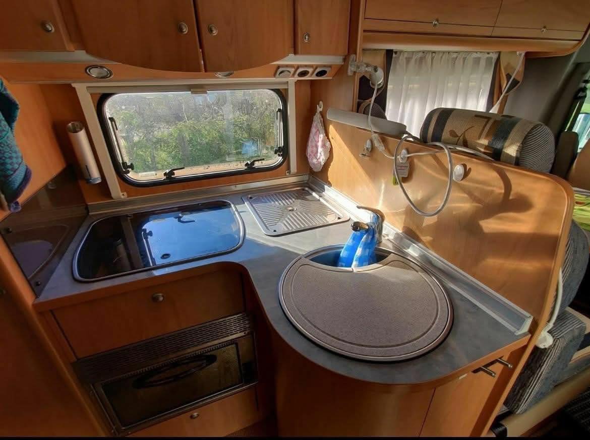 Camping car Bürstner Delfin 680