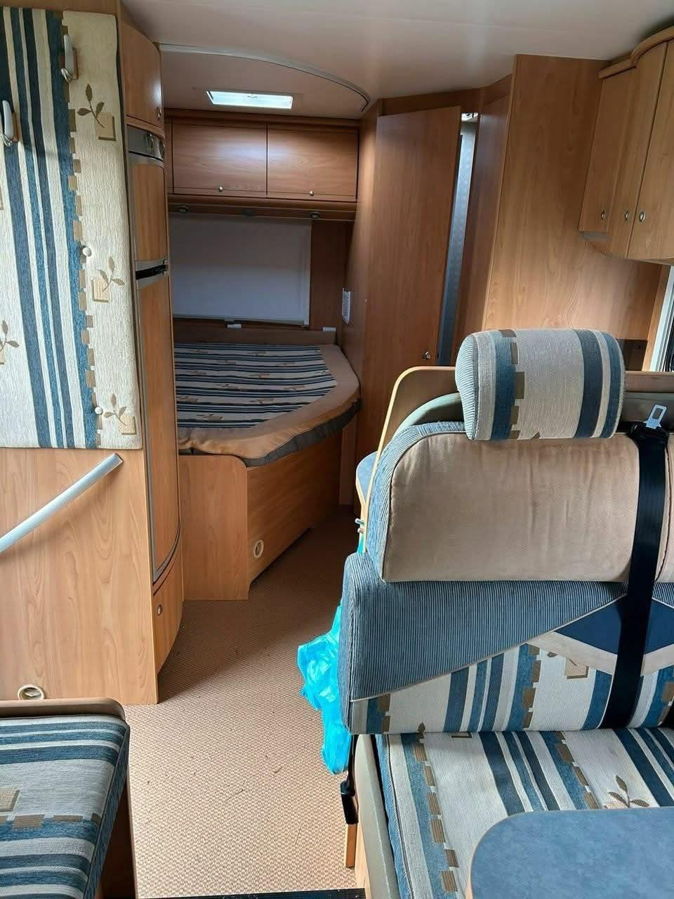 Camping car Bürstner Delfin 680